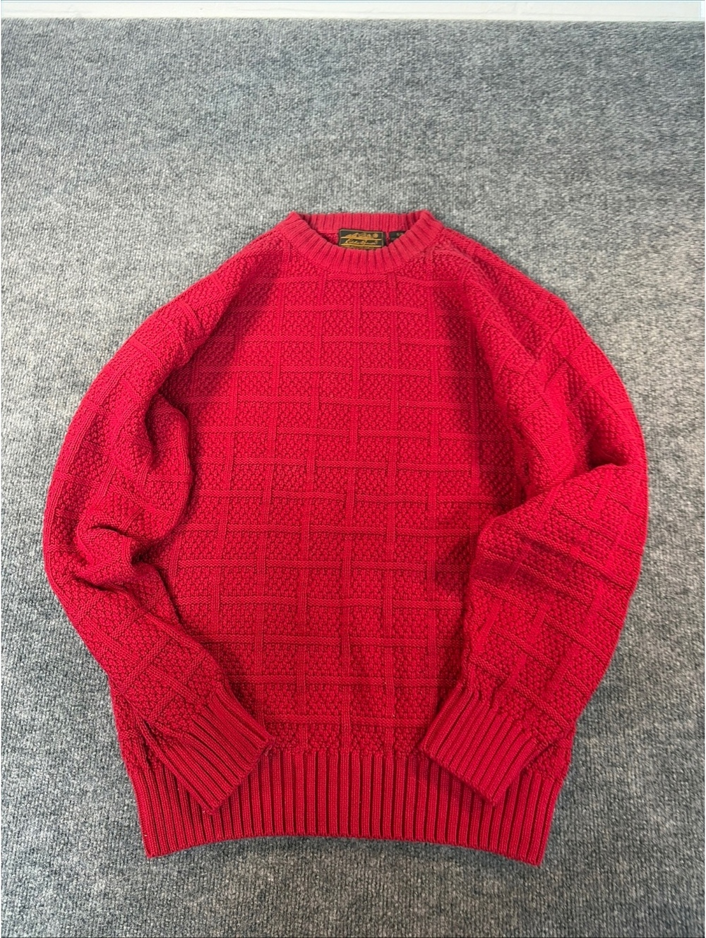 Eddie Bauer Vintage Red Cable Knit Cotton Sweater Mens Small Chunky Cropped